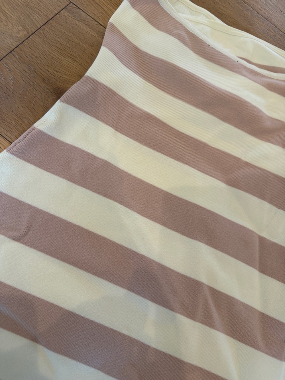 Vici Strapless Bodycon Dress in Cream and Blush - Picture 3 of 3